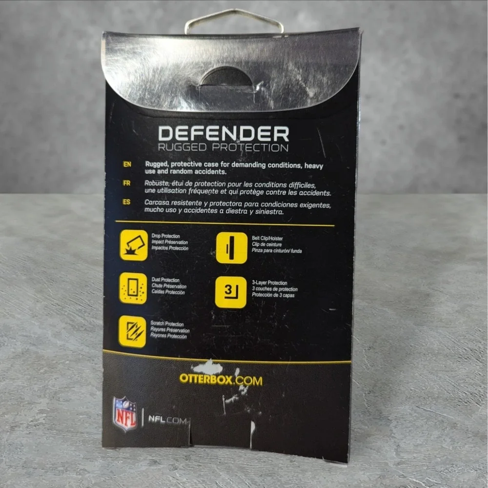 Y4. Otterbox Defender Droid Turbo Case Dallas Cowboys (Missing Screen Protector)
